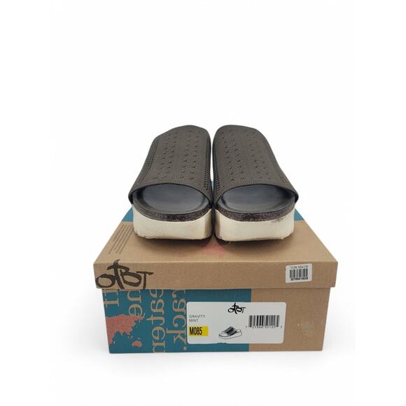 OTBT‎ Gravity Platform Sandals Womens 8.5 Chunky Knit Slides Comfort Wedge Shoes - Picture 4 of 9